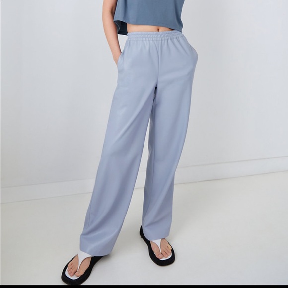 NWT Aritzia Babaton Knightly black vegan leather pants, size 2 - Picture 4 of 4